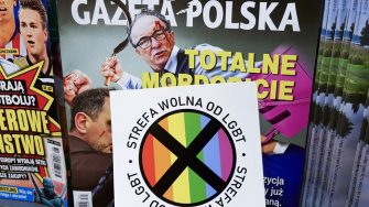ممنوعیت رژه‌های افتخار و تمام رویداد‌های مربوط به رنگین‌کمانی‌ها در لهستان